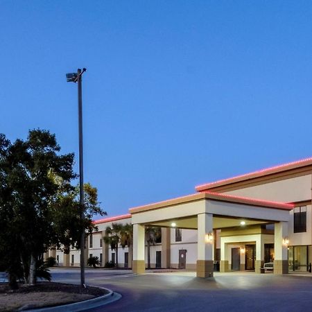 Red Roof Inn Йемасий Екстериор снимка