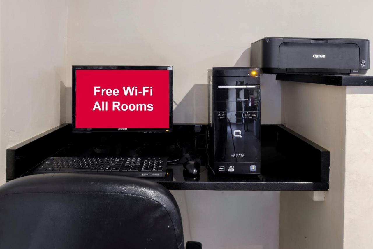 Red Roof Inn Йемасий Екстериор снимка